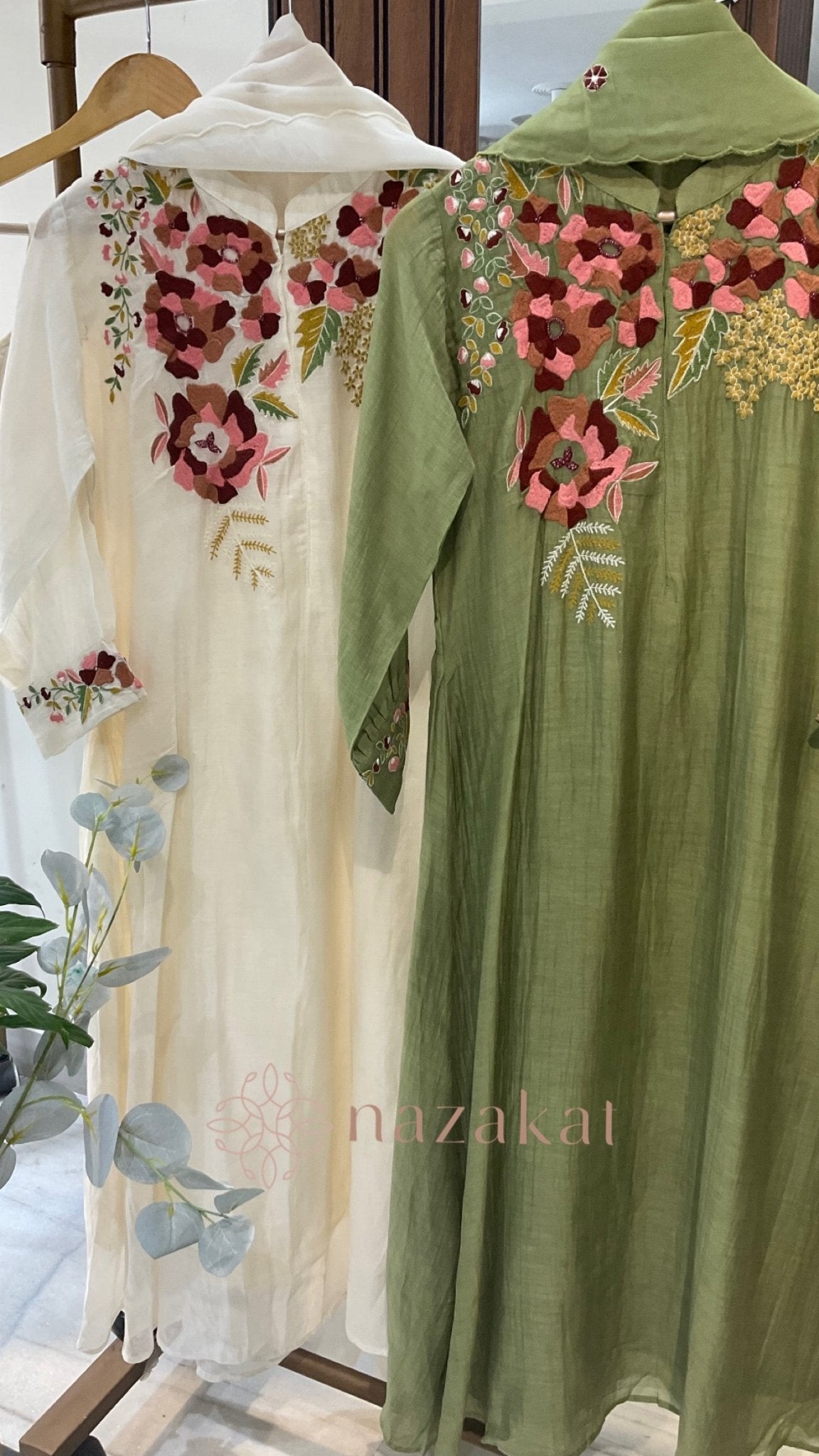 Collared Mul Chanderi Suit Set - nazakatjaipurnazakat_jaipur