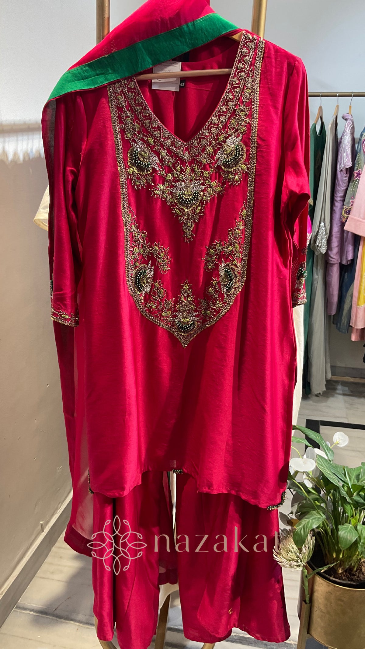 Rani Set ( Dispatch time 3-4 weeks)