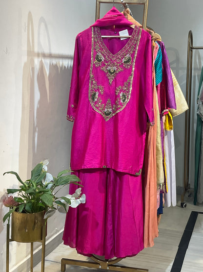 Rani Set ( Dispatch time 3-4 weeks)