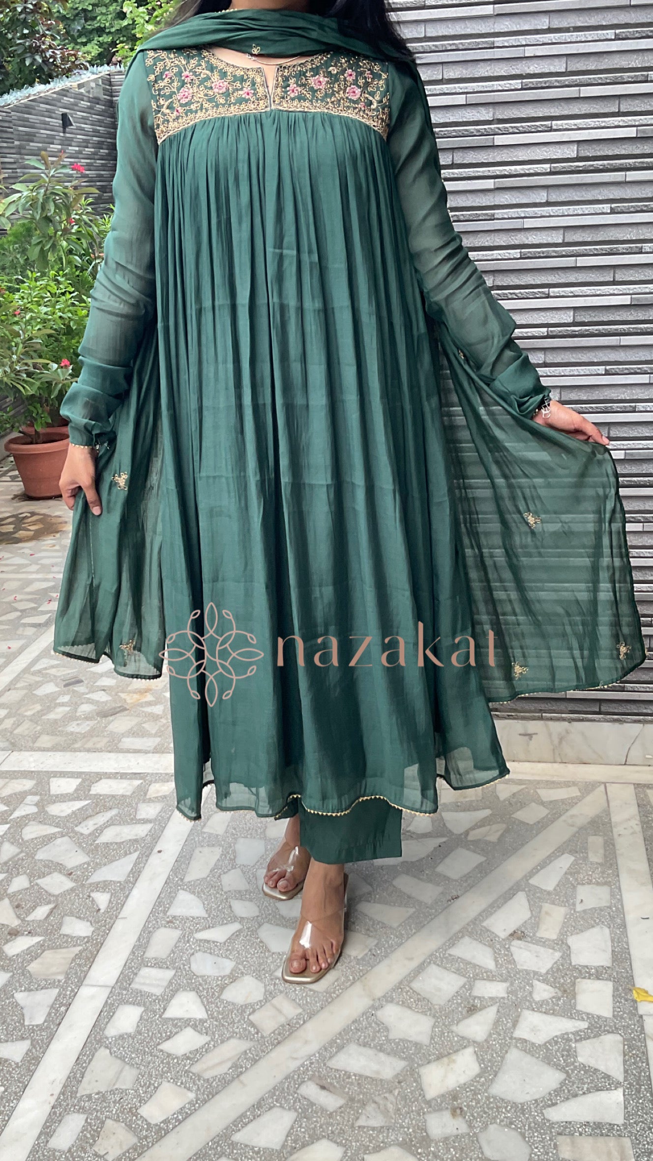 INAAYAT Mul Chanderi Set