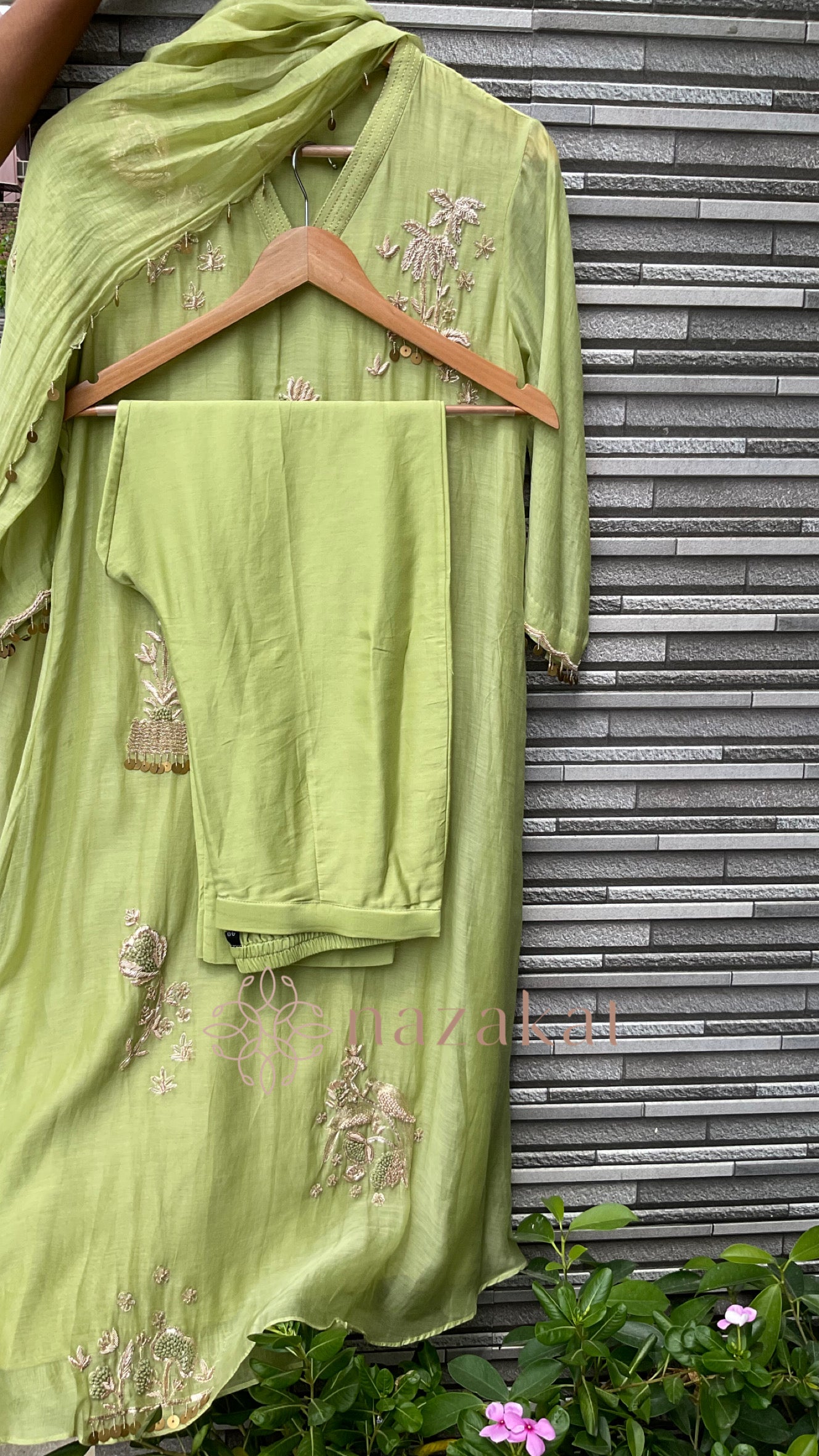 ROSHANI Mul Chanderi Suit Set