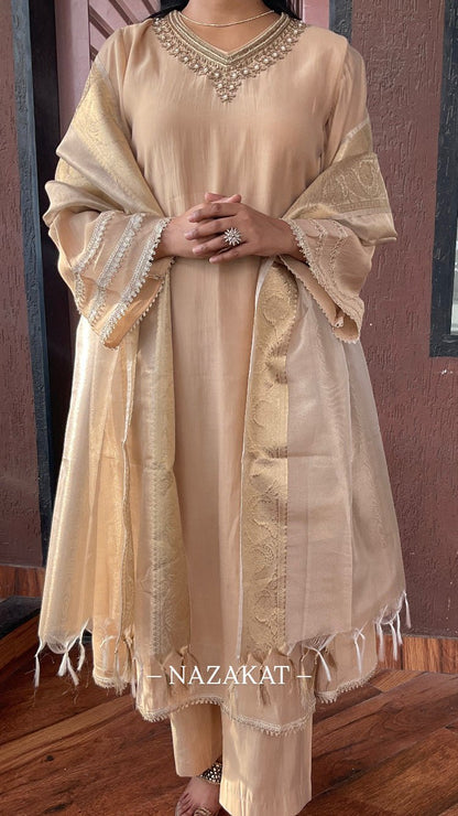 Bell sleeved Mul Chanderi Suit Set - nazakatjaipurnazakat_jaipur