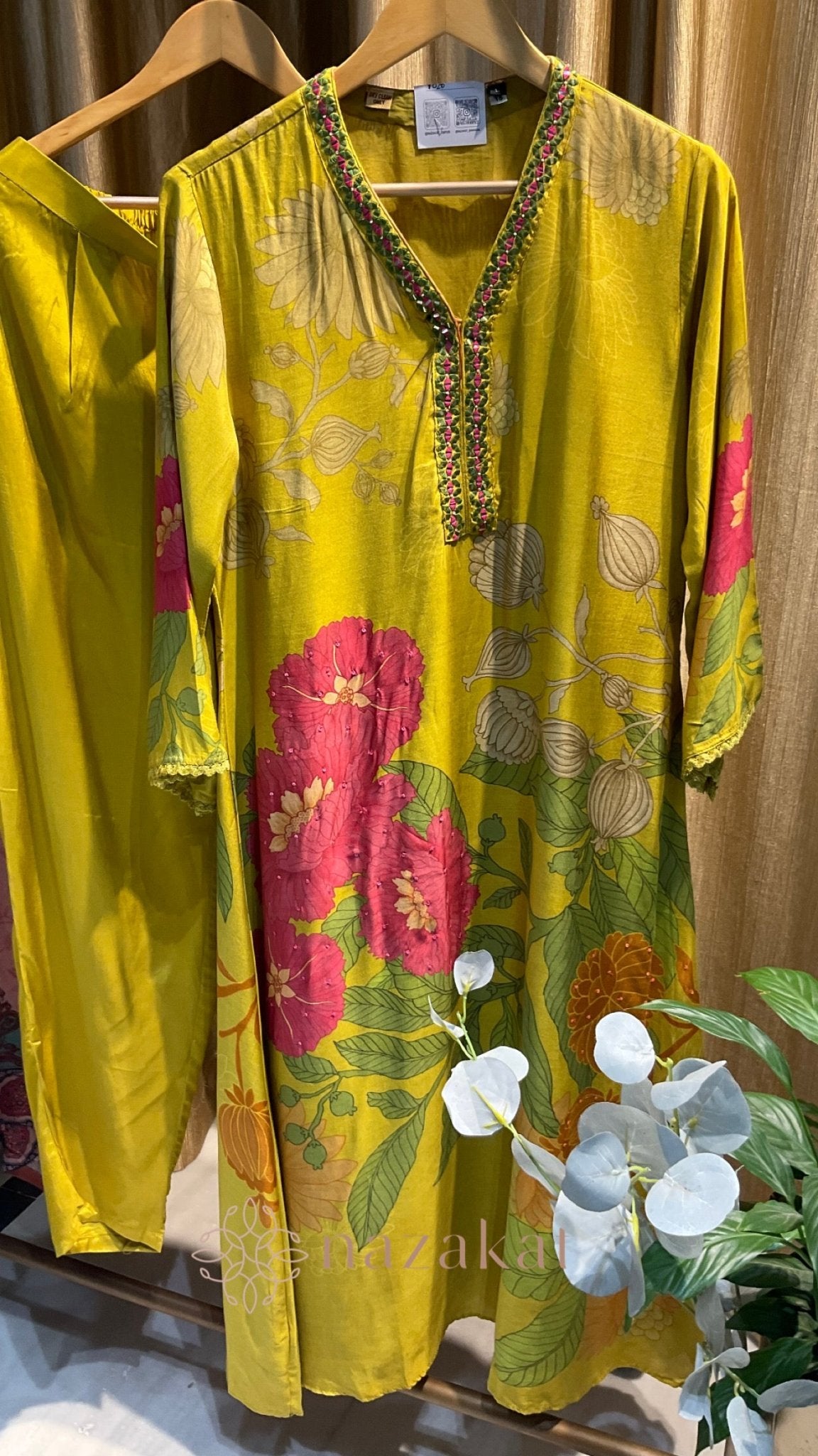 Bell sleeves Muslin Kurta Pant Set - nazakatjaipurnazakat_jaipur