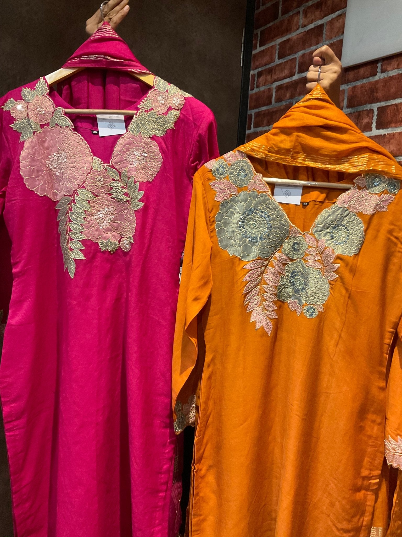 Colorful 3D work Mul Chanderi Set - nazakatjaipurnazakat_jaipur