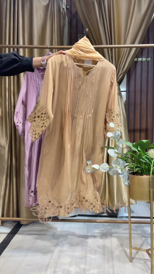 Mul Chanderi - Pleated Kurta Set