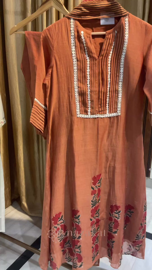 Block-printed Mul Chanderi suit